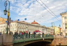 Photo of Питерские мосты украшены цветами